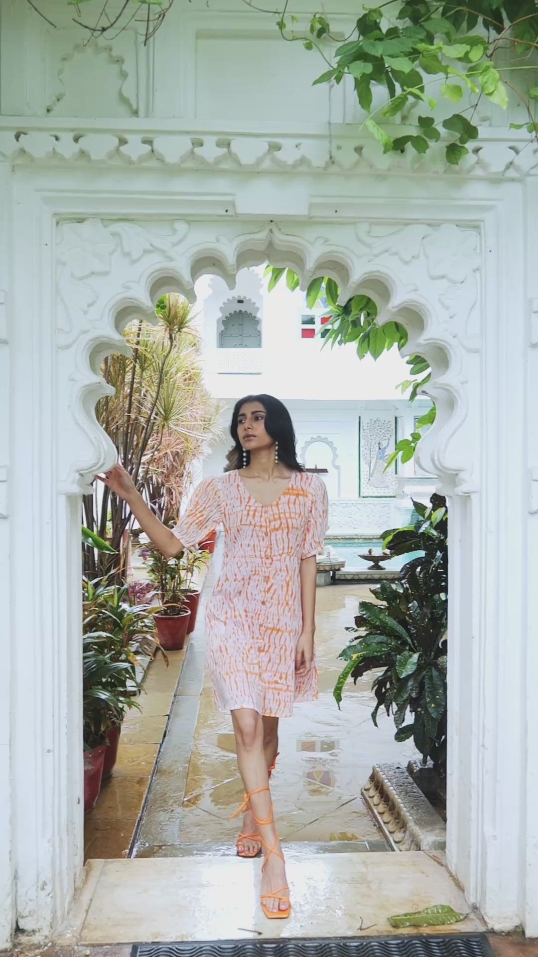 Meet Tangy by The Sootee — a bright orange Shibori cotton dress with a soft V-neckline, puff sleeves, and side pockets. Fully lined and artisanally hand-dyed, this playful slow-fashion piece blends bold color, comfort, and everyday charm.